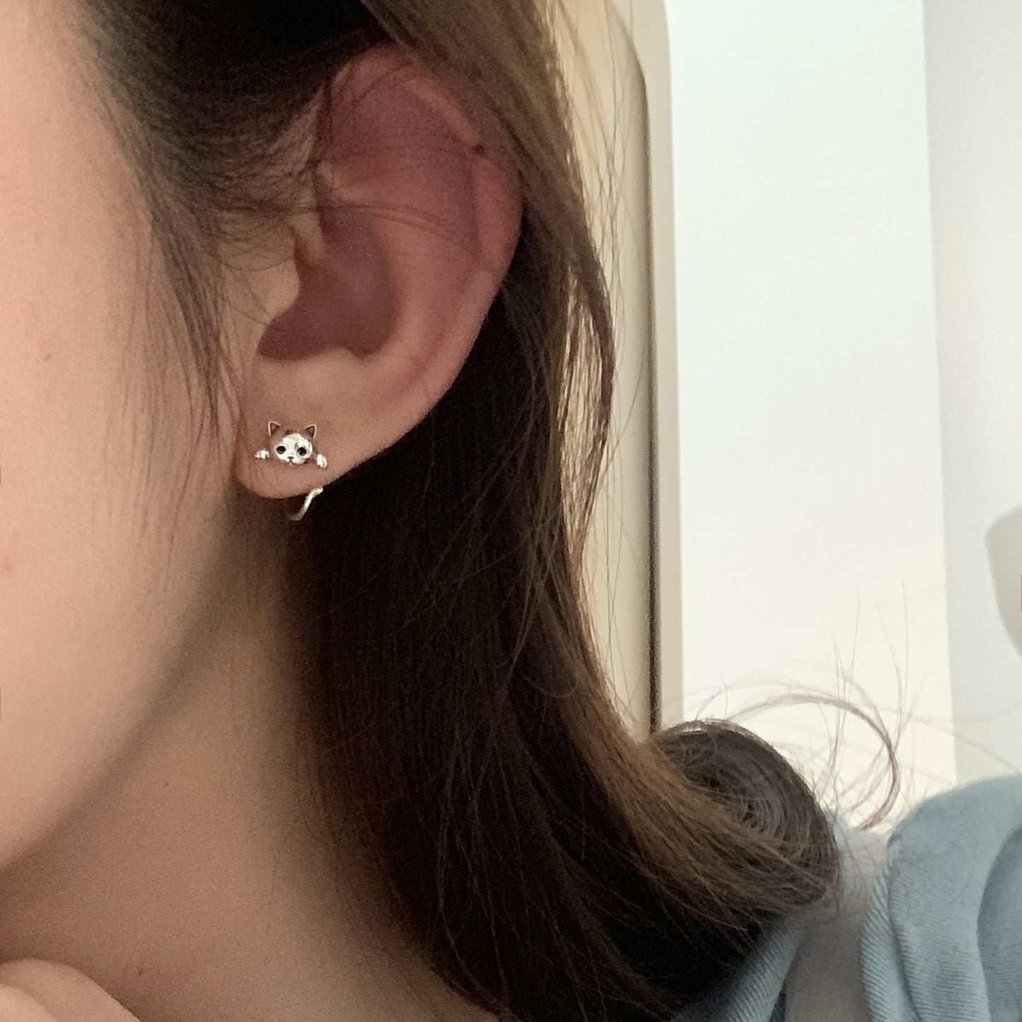 Women's Cat Fashion Personality High Sense Design Ear Hook