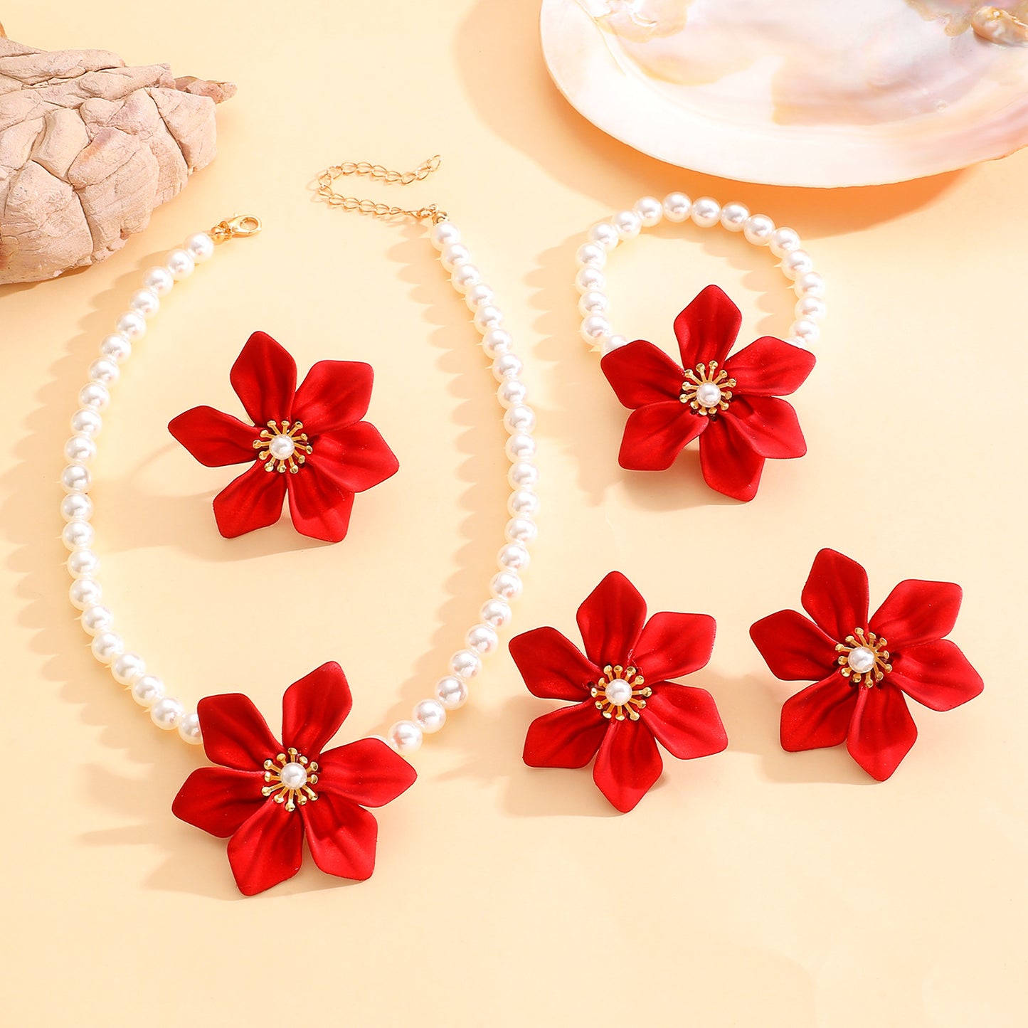 Fashionable Elegant High Sense Of Imitation Pearl Necklaces