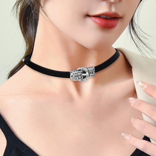 Women's Design Iti Buckle Cowhide Neckband Fashion Necklaces