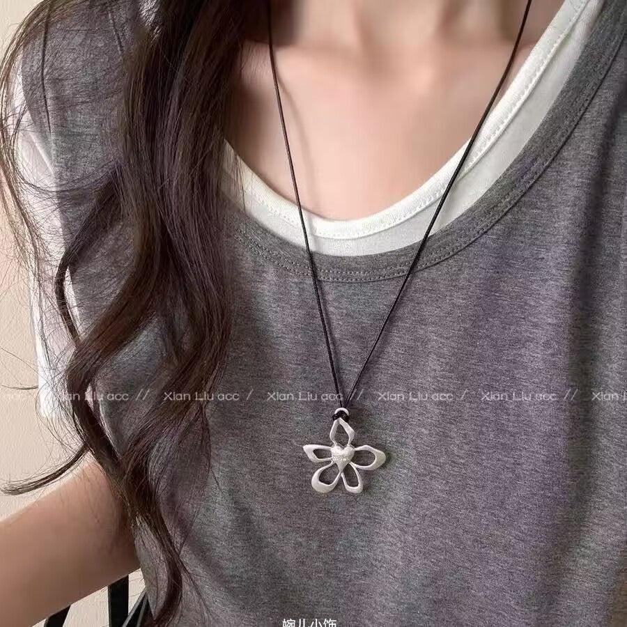 Women's Long For Niche Temperament Adjustable Accessory Necklaces