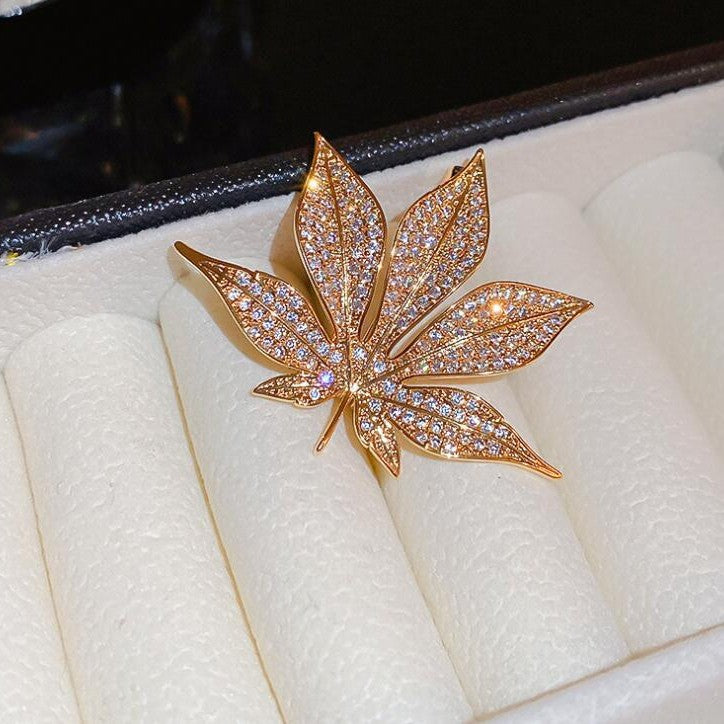 Women's Micro Zircon Brooch Exquisite Plant Pin Brooches