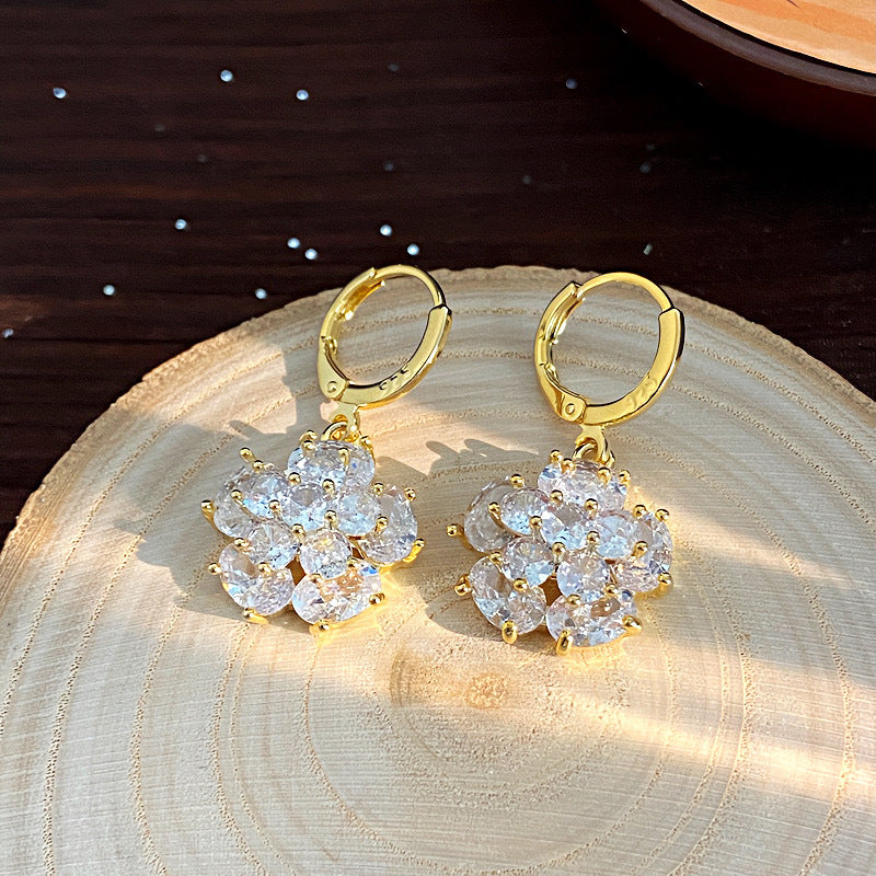 Women's Sier Needle Flower Color Zircon Mori Sweet Fashion Earrings