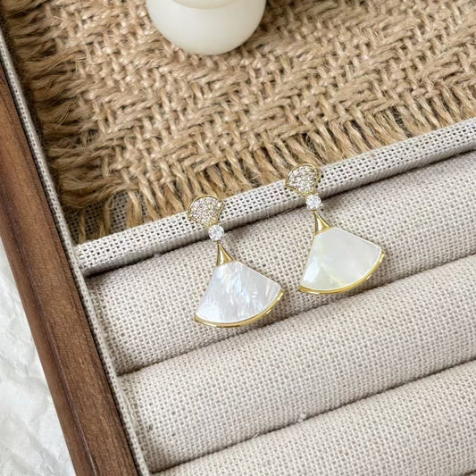 Skirt Sier Needle Light Luxury High-grade Sensitive Earrings