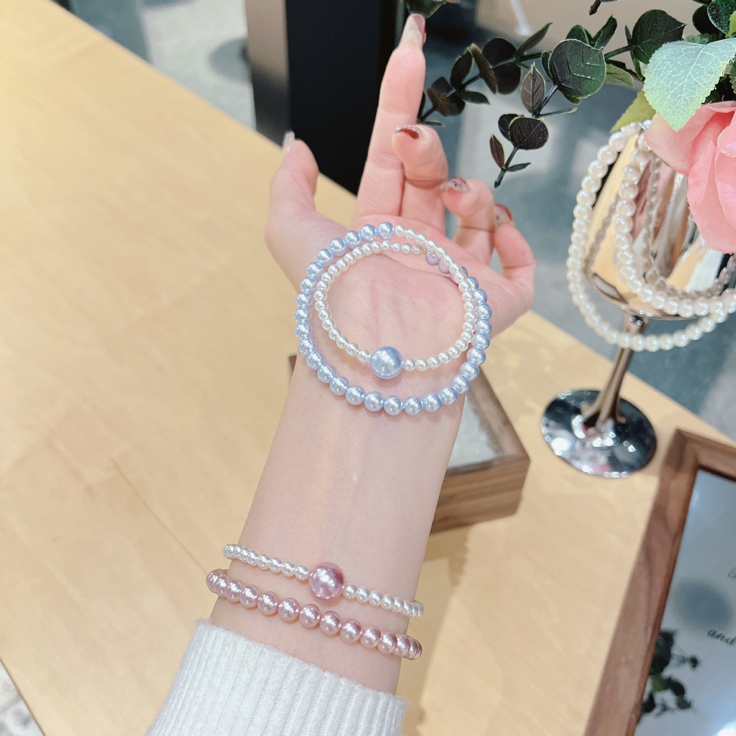 Women's Pearl Series Classic High-grade Temperament Style Bracelet