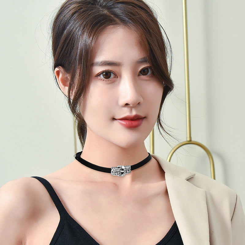 Personalized Iti Female Neck Strap Nightclub Hot Pure Desire Clavicle Collar