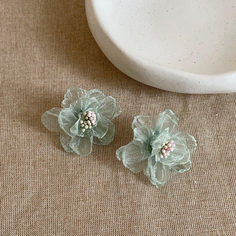 Women's Transparent Three-dimensional Net Yarn Flowers High Sense Graceful Fashionable Earrings