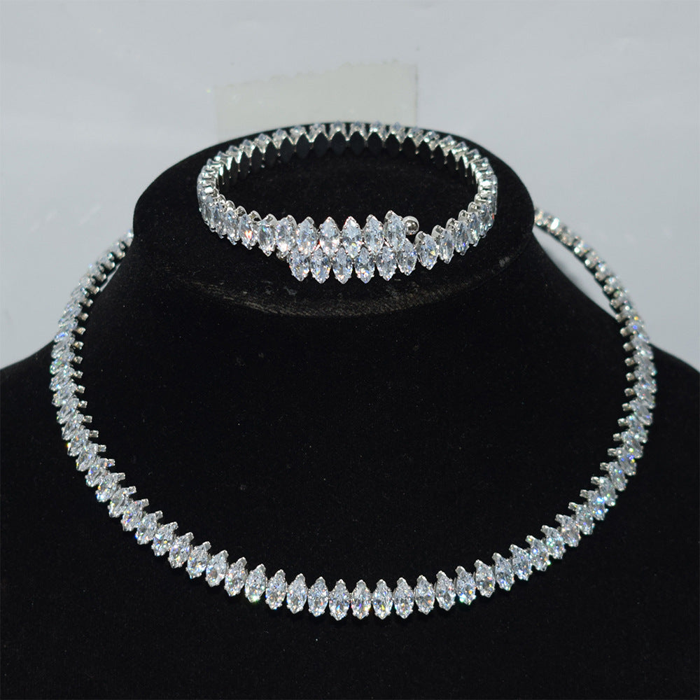 Women's Full Zircon Collar Hand Ear Three-piece Oval Jewelry Set