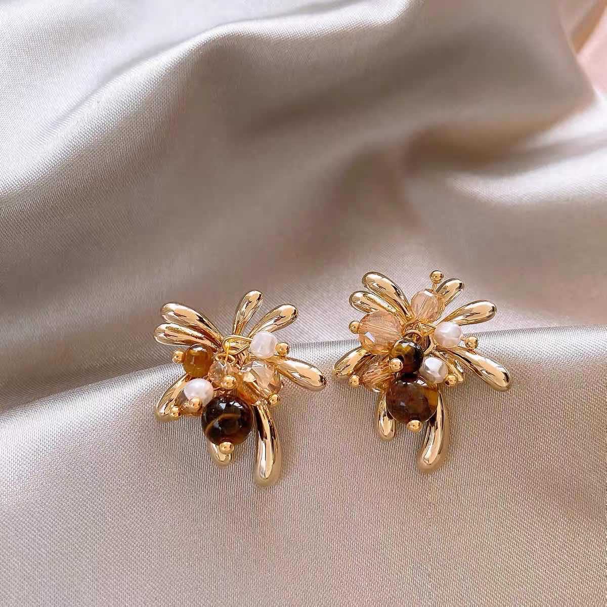 French Flash Zircon Flower Pearl Light Luxury Earrings