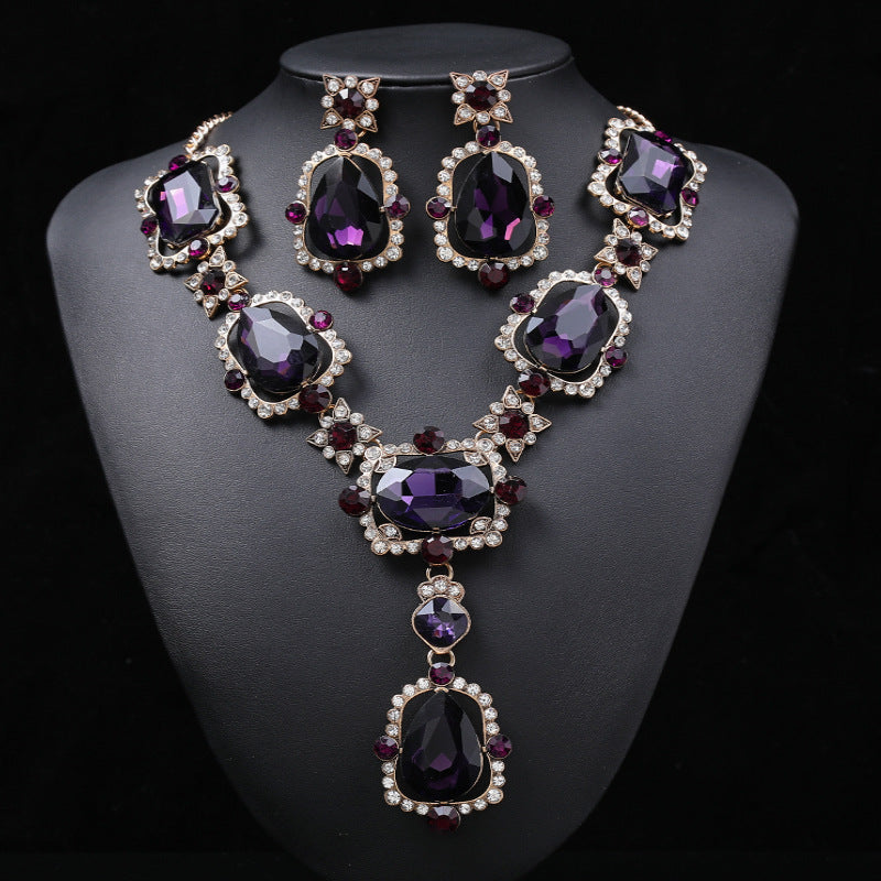 Profile Retro Oversized Personality Fashion Short Female Alloy Jewelry Set