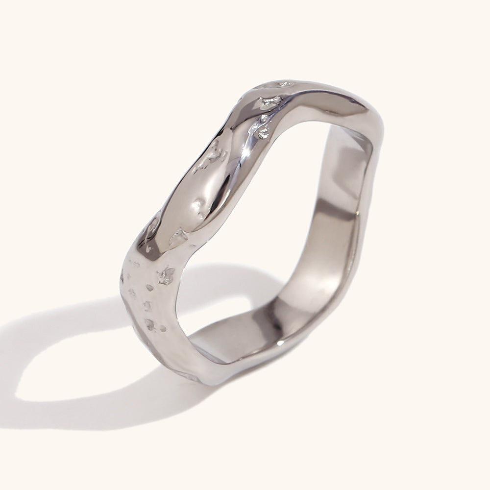 Women's Beating Pattern Simple Fashion Stainless Steel Rings