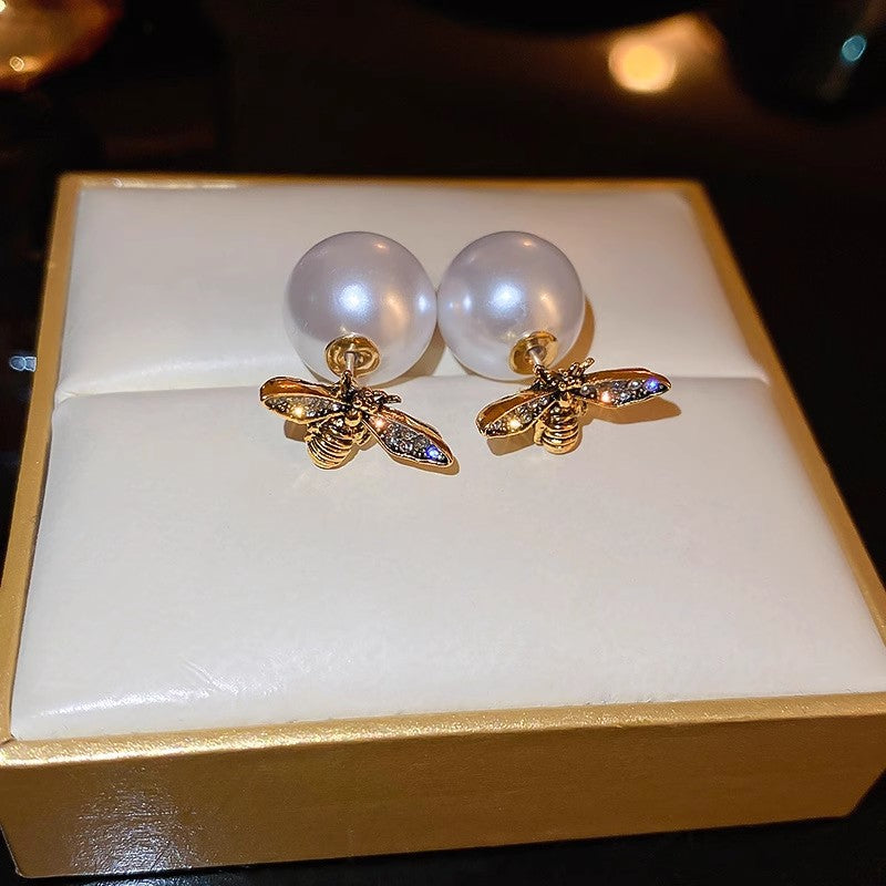 Women's Sier Pearl Bee Front Back Unique Design Niche Temperament Stud Earrings