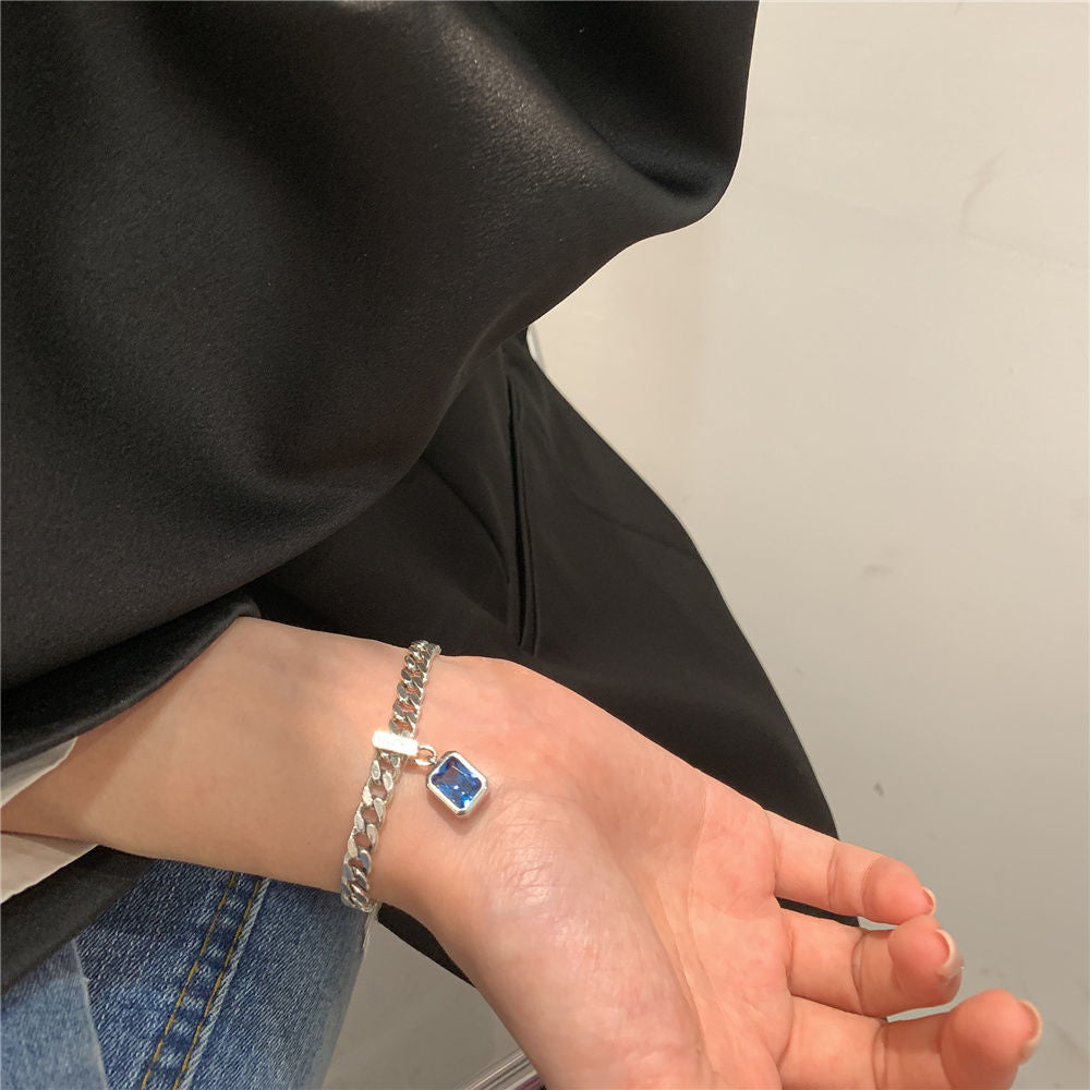 Gulf Navy Blue Zircon Unique Lucky Design Light Bracelet