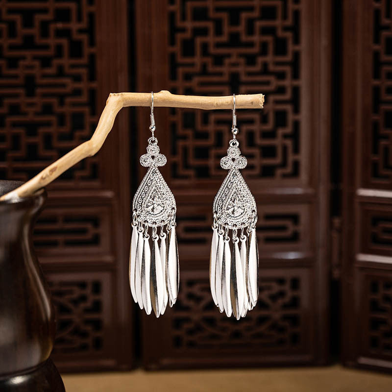 Miao Sier Ethnic Style Peacock Bell Tassel Hollow Leaves Cute Rings