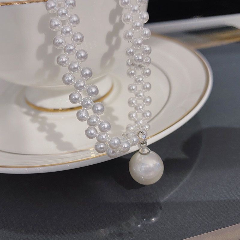 Women's Imitation Pearl Woven French Elegant Hepburn Style Clavicle Chain Simple Necklace