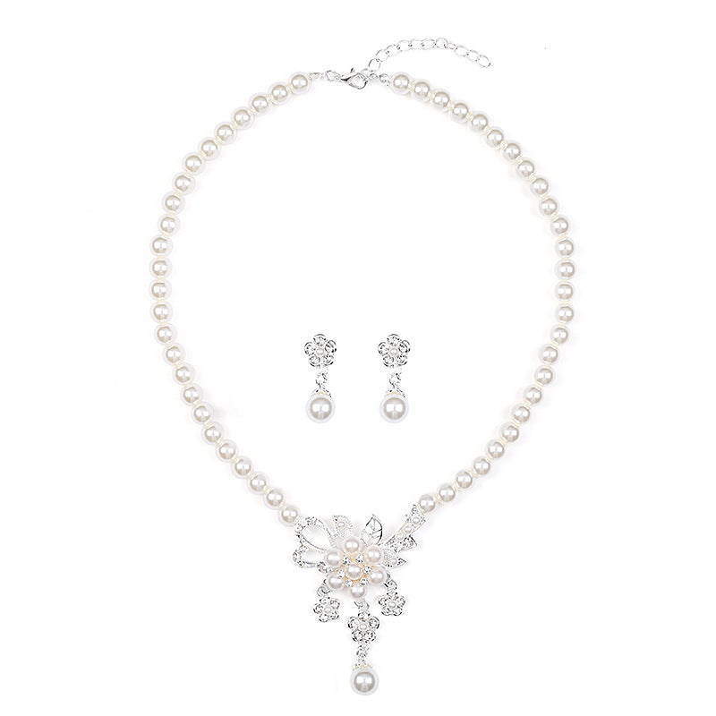 Fashion Pearl Flower Suite Female Alloy Jewelry Set