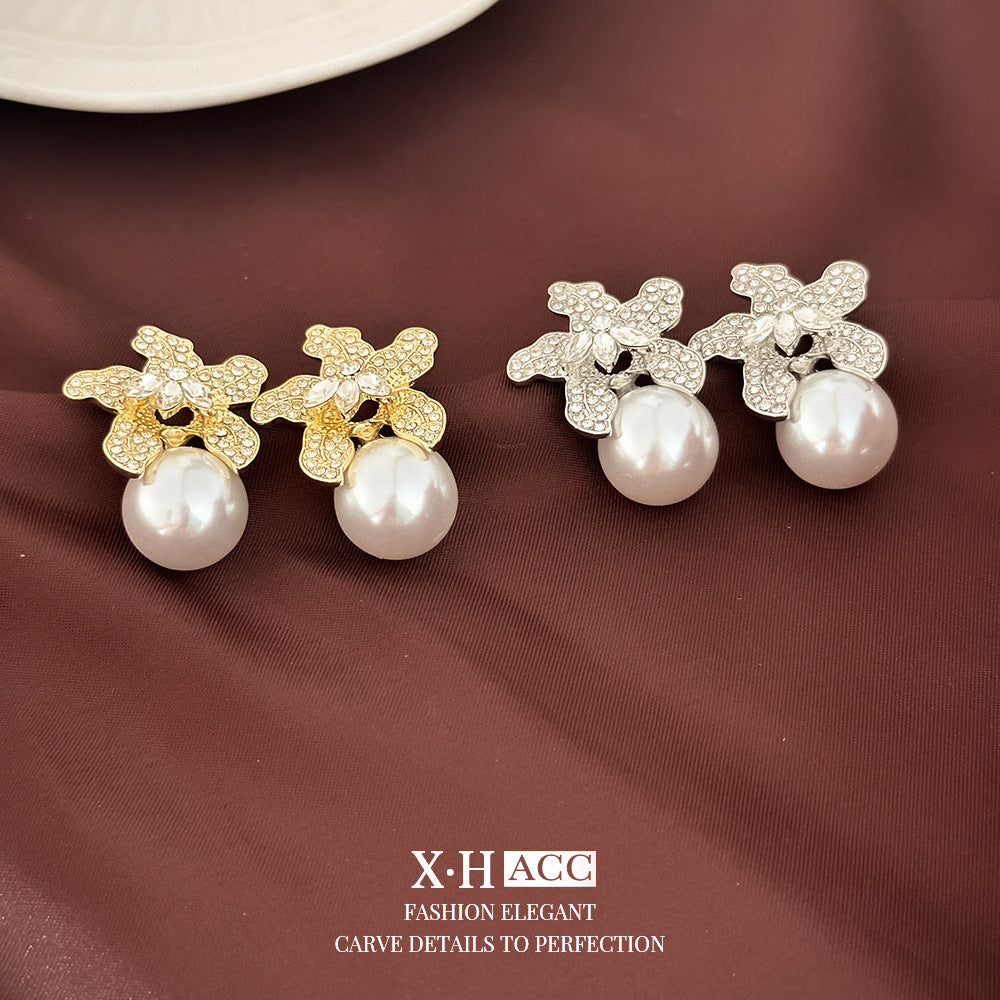 Diamond Flower Large Pearl Female Entry Lux Earrings