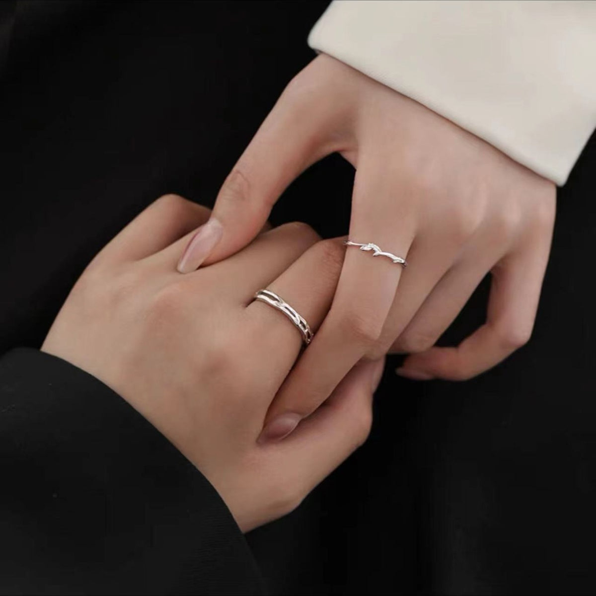 Women's & Men's Sier-plated Couple Niche Simple Long-distance Love Ring