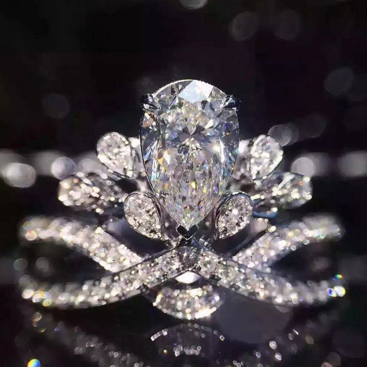 Women's Tassel Full Diamond High-grade Elegant Outfit Light Luxury Rings