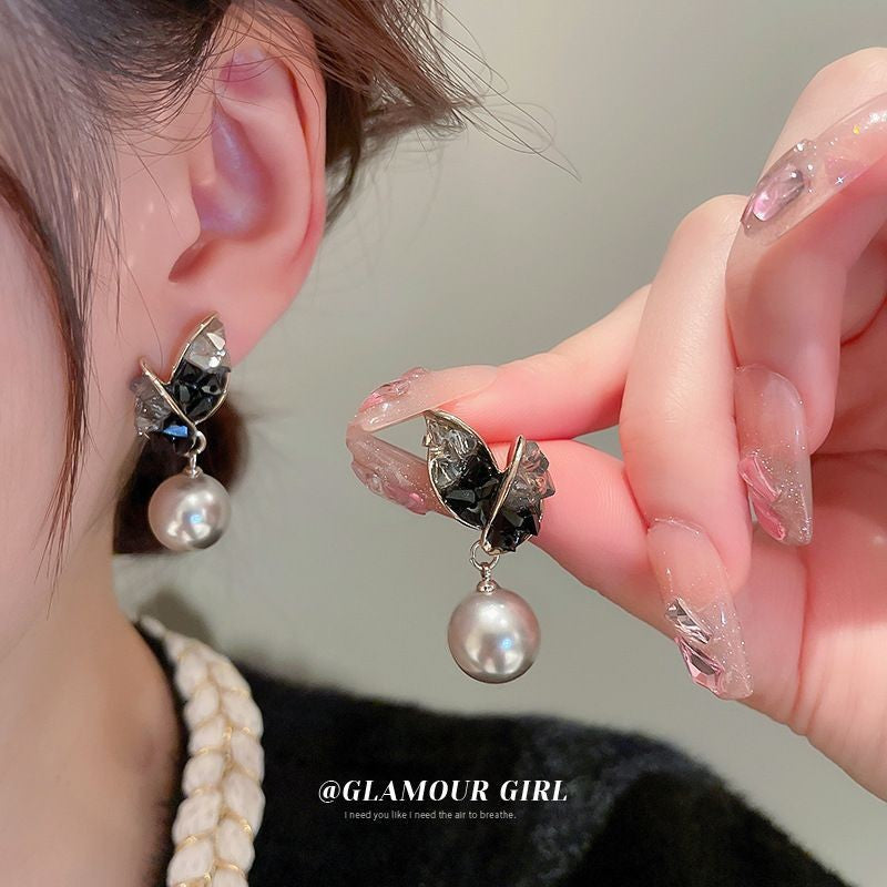 Zircon Crystal Rabbit Light Luxury Minority Design Earrings