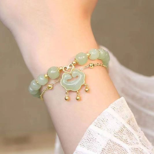Lock Female Design Mild Luxury Retro Gift Bracelet