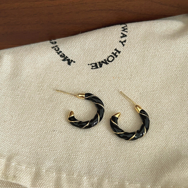 Black Style Sweet Cool Niche Design Earrings