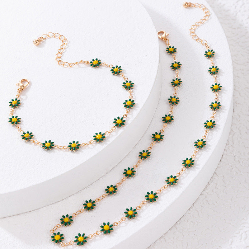 Women's Daisy Clavicle Chain Simple Temperament Painted Necklaces