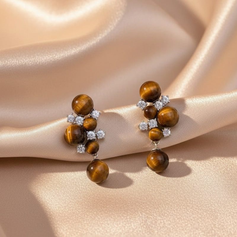 Women's Special Interest Light Luxury High-grade Retro Style Stud Earrings