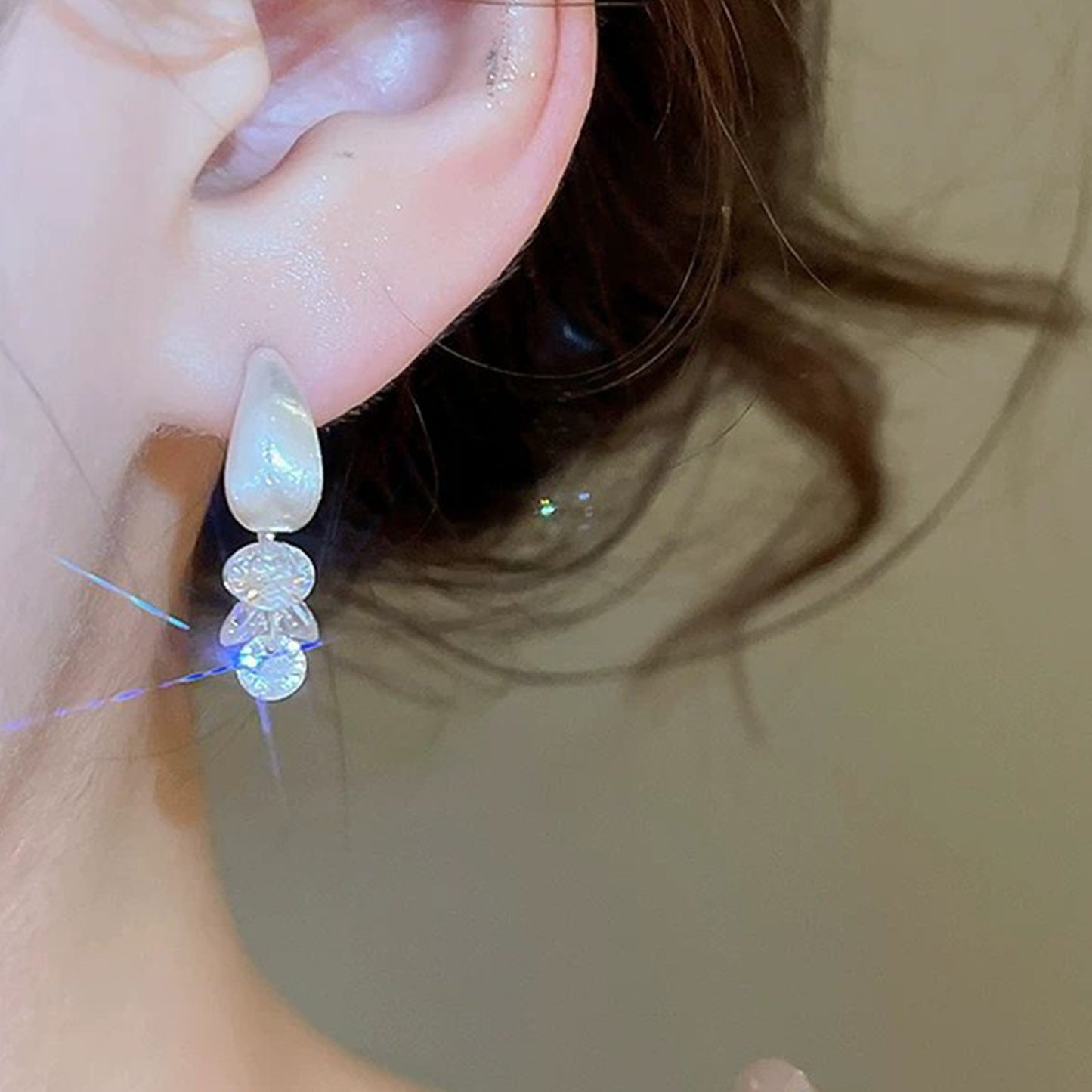 Women's Luxury Water Drop Zircon Tassel Beautiful Unique High-grade Earrings