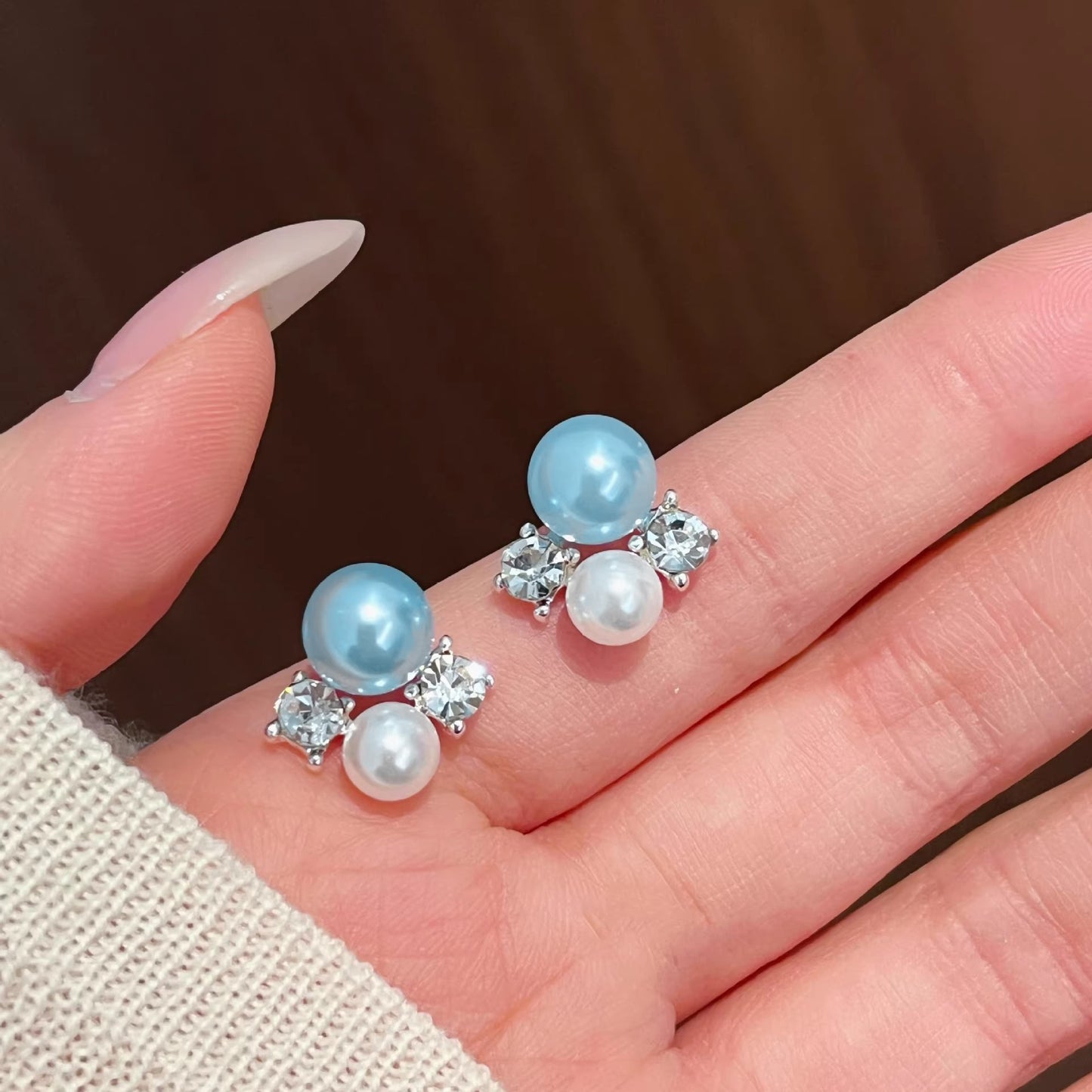 Women's French Style Pearl Zircon For Minority Design Light Luxury Stud Earrings