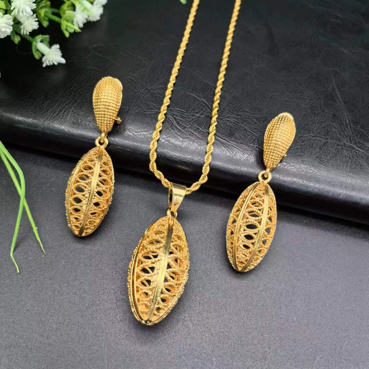 Bridal Ancient French Gold Nigeria Female Jewelry Set