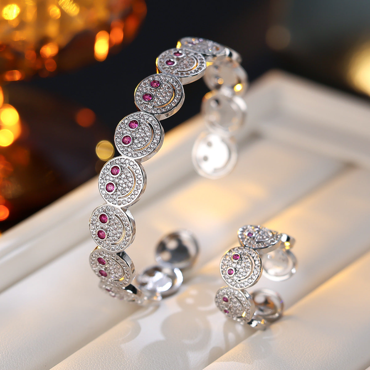 Simple Round Smiley Face Synthetic Zircon Bracelets
