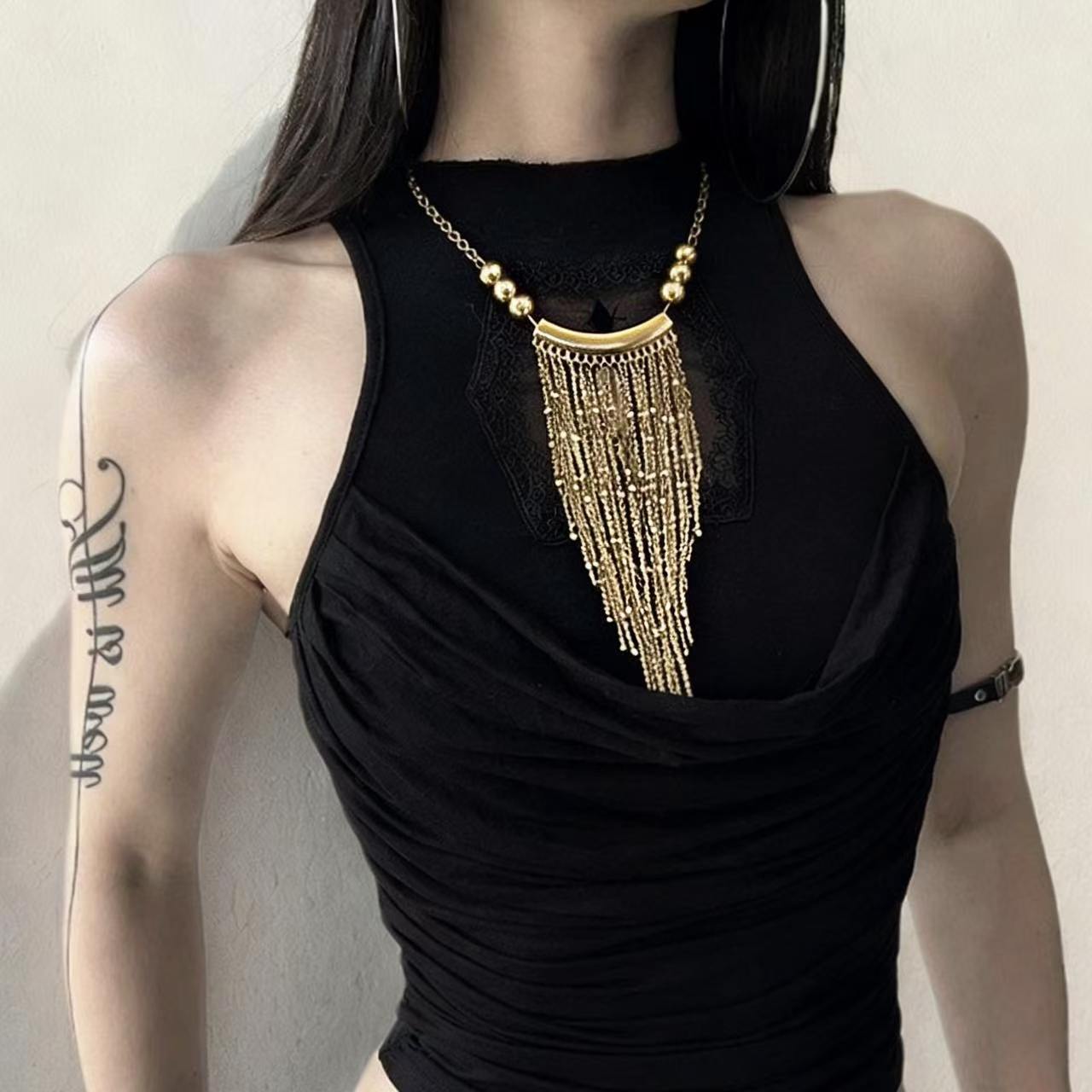 Fashion Exaggerated Tassel Light Luxury Simplicity Bohemian Style Chest Minority Necklace