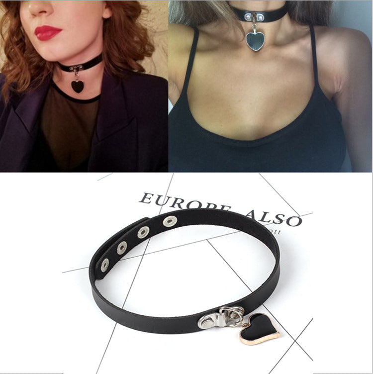 Women's Leather Dark Gothic Heart-shaped Binding Chain Collar