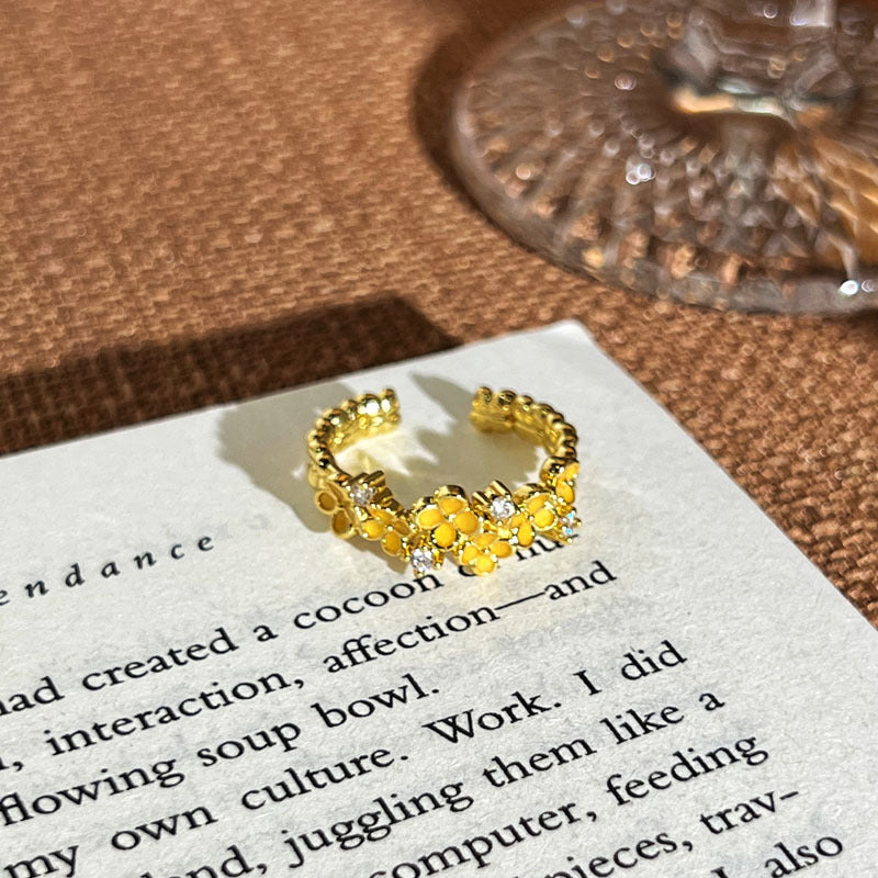 Women's Luxury Gold Retro Fashion Elegance Niche Design Open Exquisite Ring