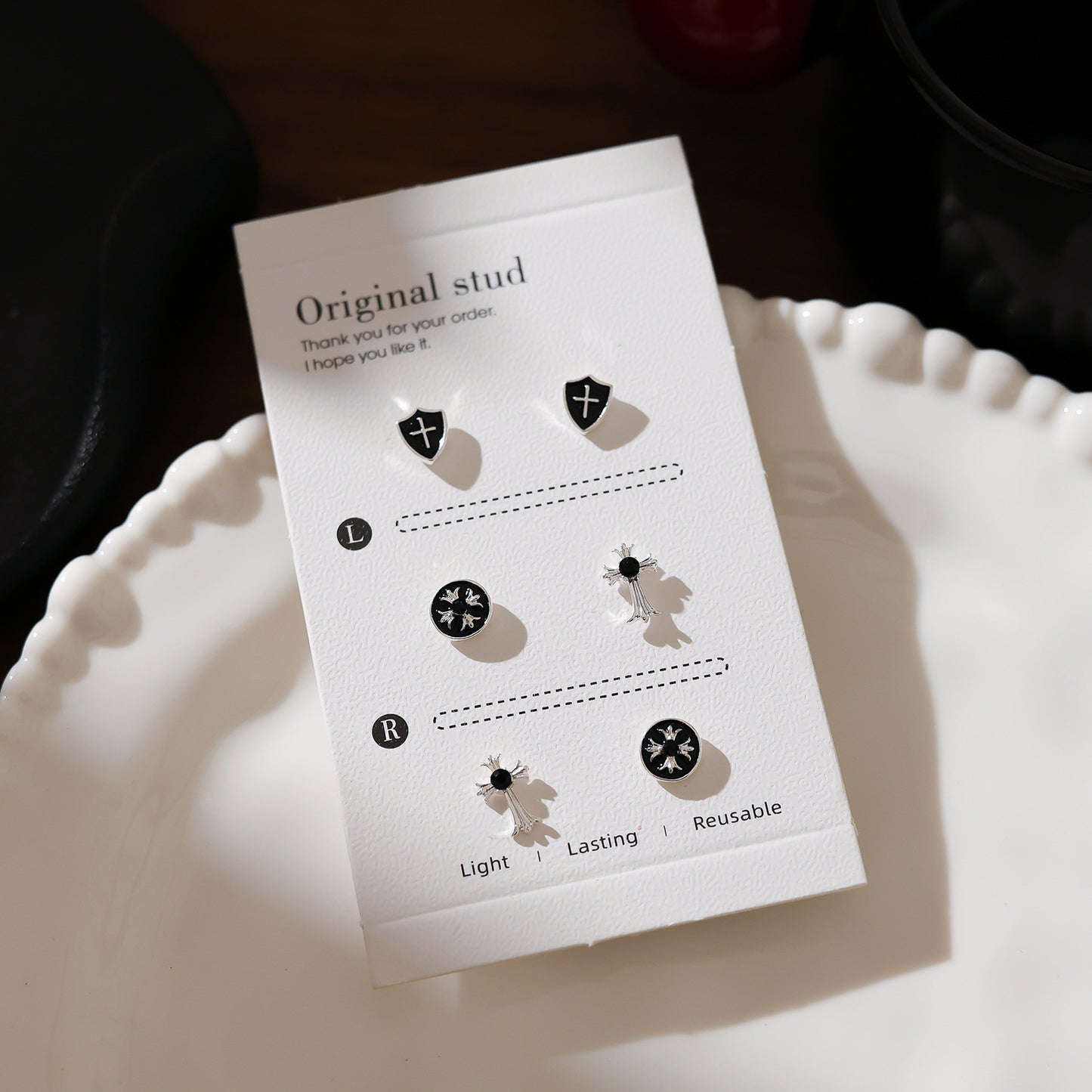 Elegant Black Series Earings Simple Personalized Stud Earrings