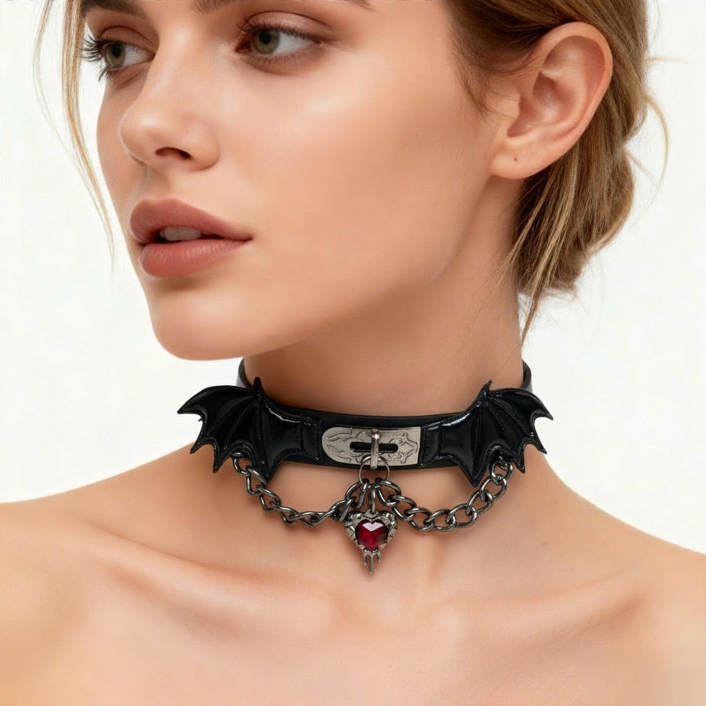 Love Devil Angel Leather Hot Street Shot Clavicle Collar