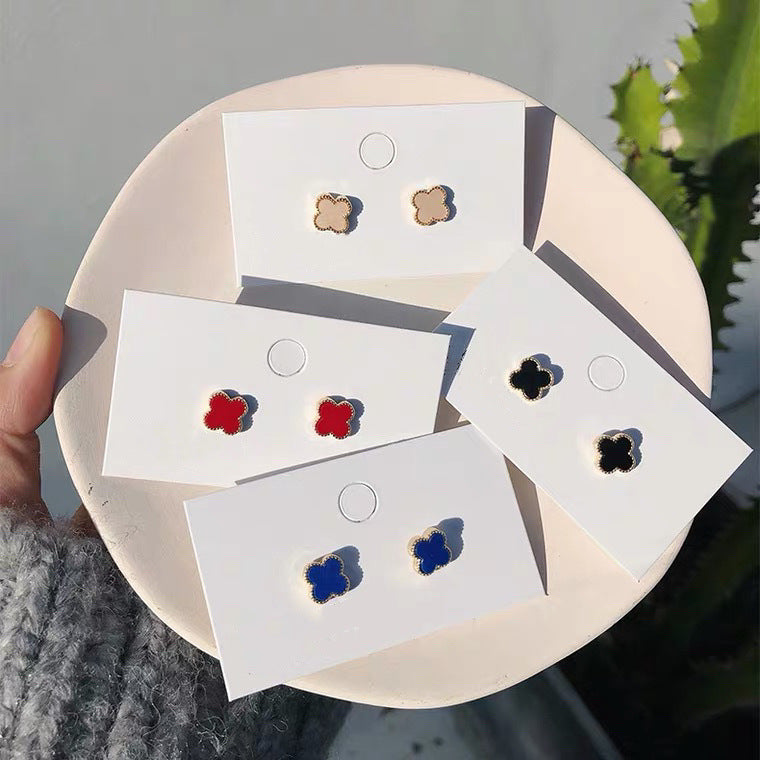 Women's & Men's Sterling Sier Simple Four Leaf Clover Ear Elegant Light Luxury Stud Earrings