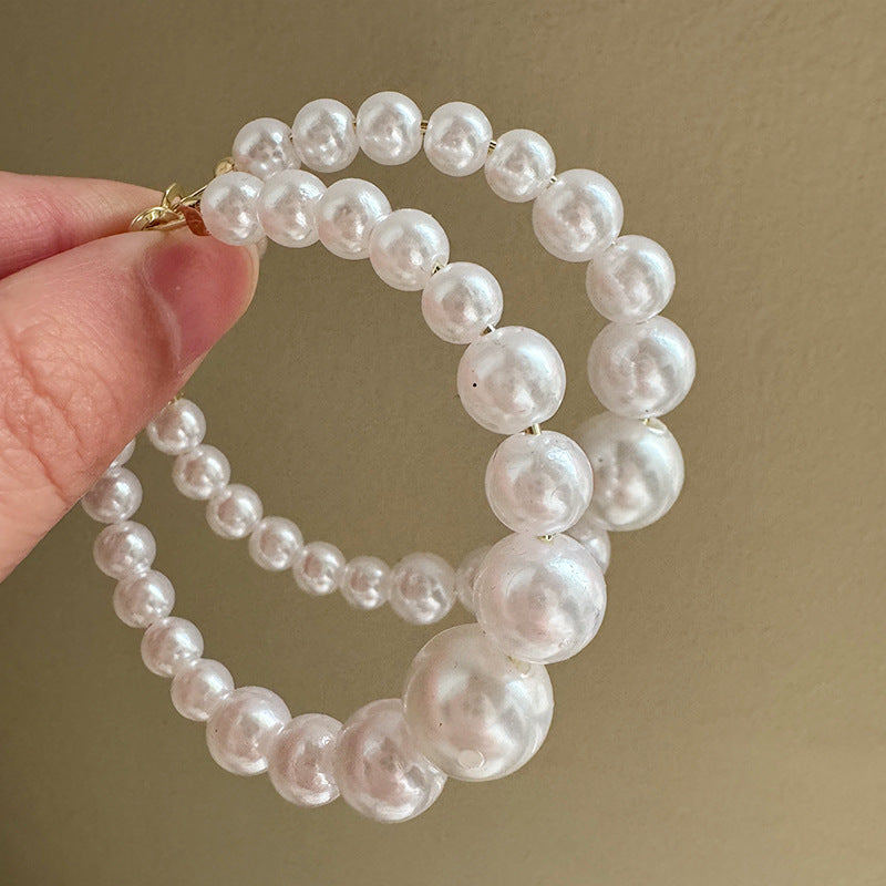 High Profile Generous Simple White Pearl Circle Earrings
