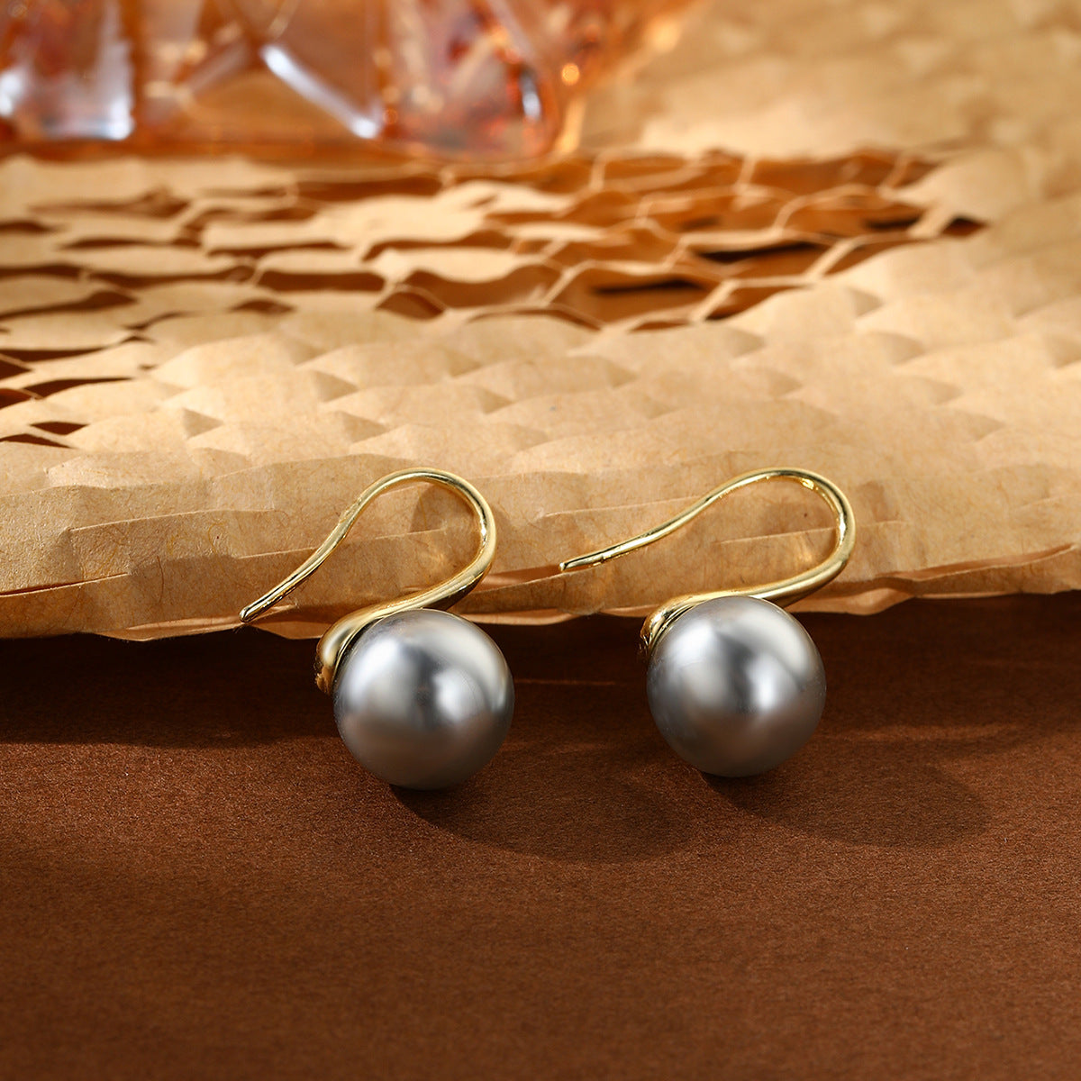 High-grade Geometric Creative Pearl Classy High Heels Simple Ear Hook