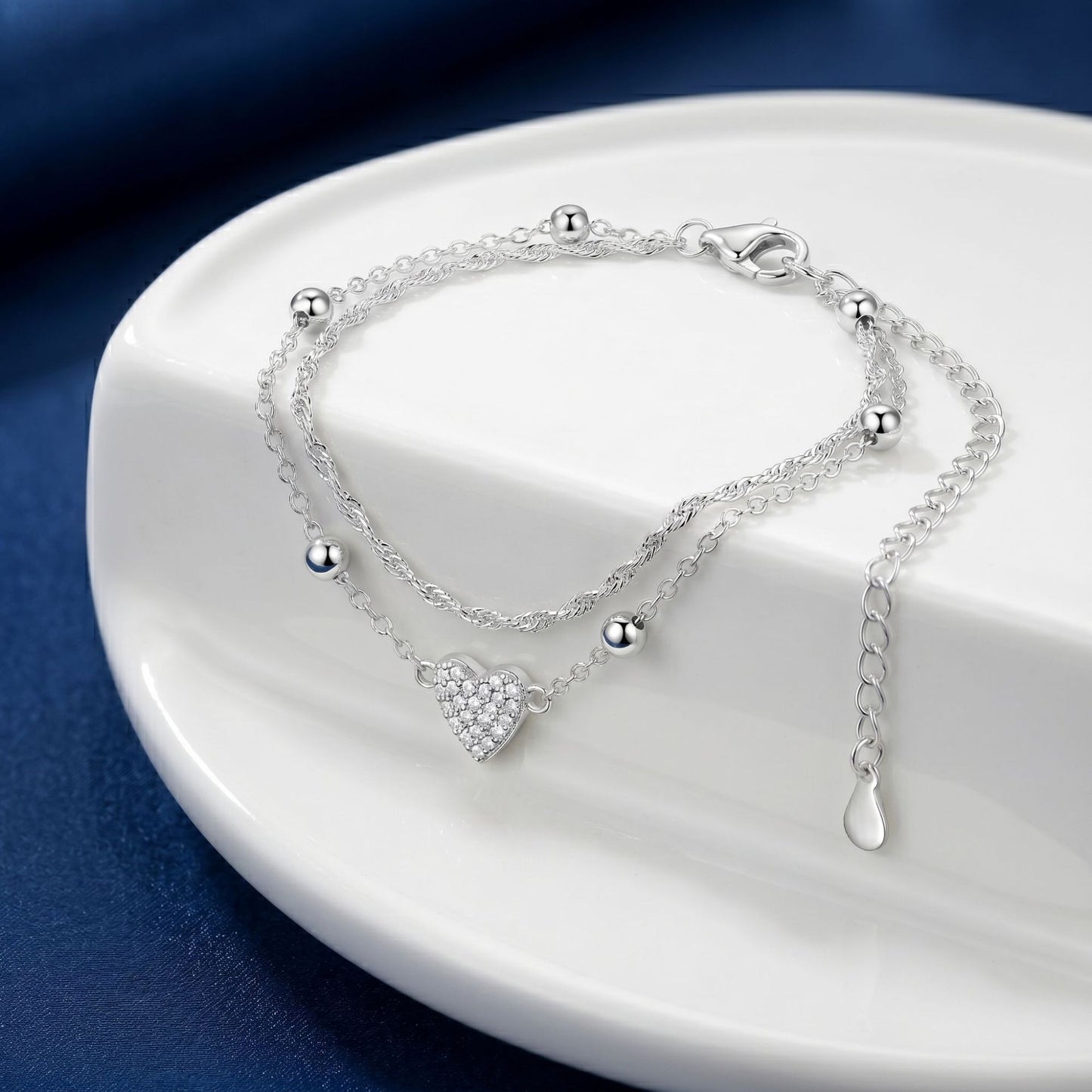Loving Heart Female Graceful Niche Light Bracelet
