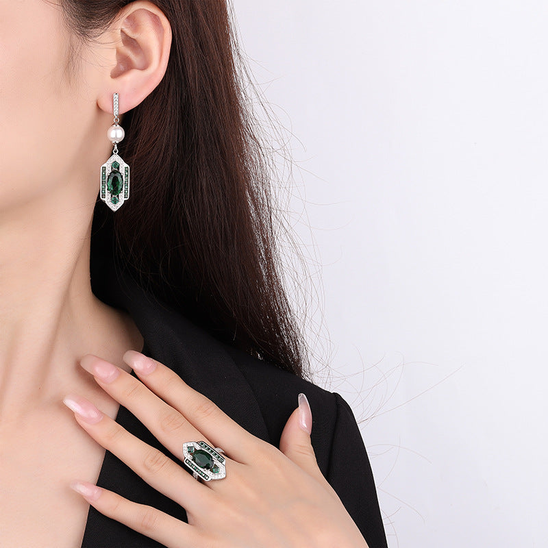 Classical Style Chinese Emerald Retro High-grade Jewelry Set