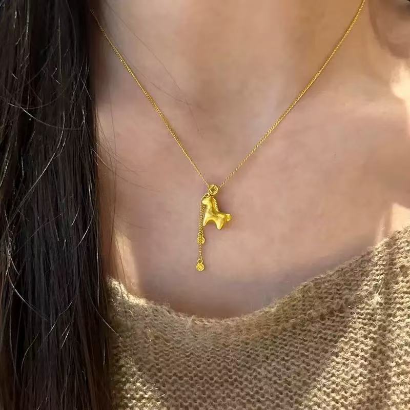 Women's Rich Zodiac Pony Light Luxury High-grade Red Heart Necklace