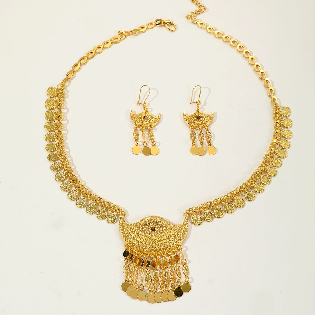 Women's Fashionable Golden Alloy Hollow Coin Tassel Jewelry Set