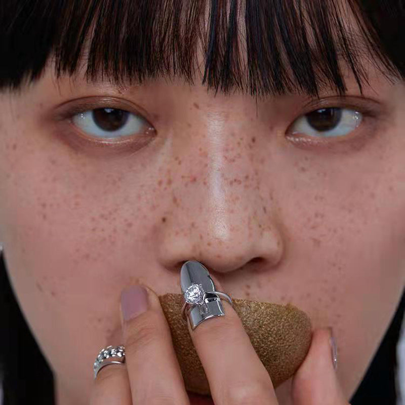 Women's Korean Style Fashionable Elegant Rare Treasure Imitation Sier Nail Cold Ring