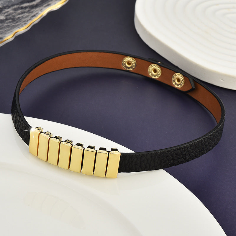 Women's Leather Fashion Pull Geometric Block Stitching Adjustable Clavicle Collar