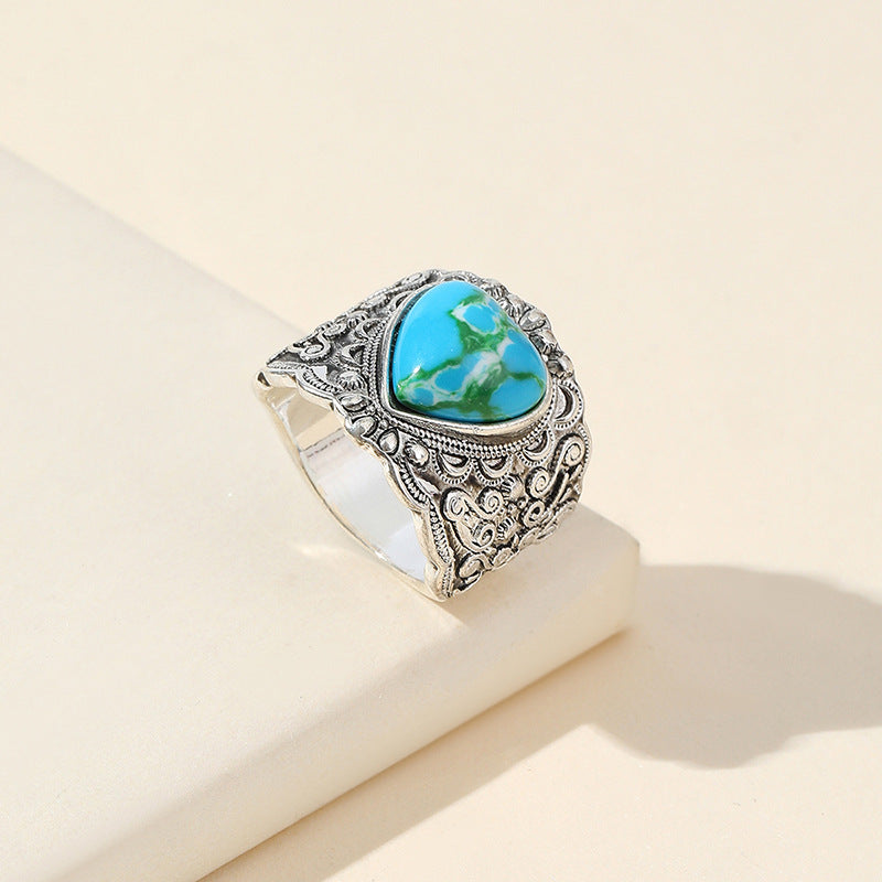 Women's & Men's Green Heart-shaped Retro Trendy Holiday Rings