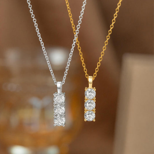 Women's Luxury Style Three Diamond Zircon Copper Simple Fashion High-grade Clavicle Necklaces