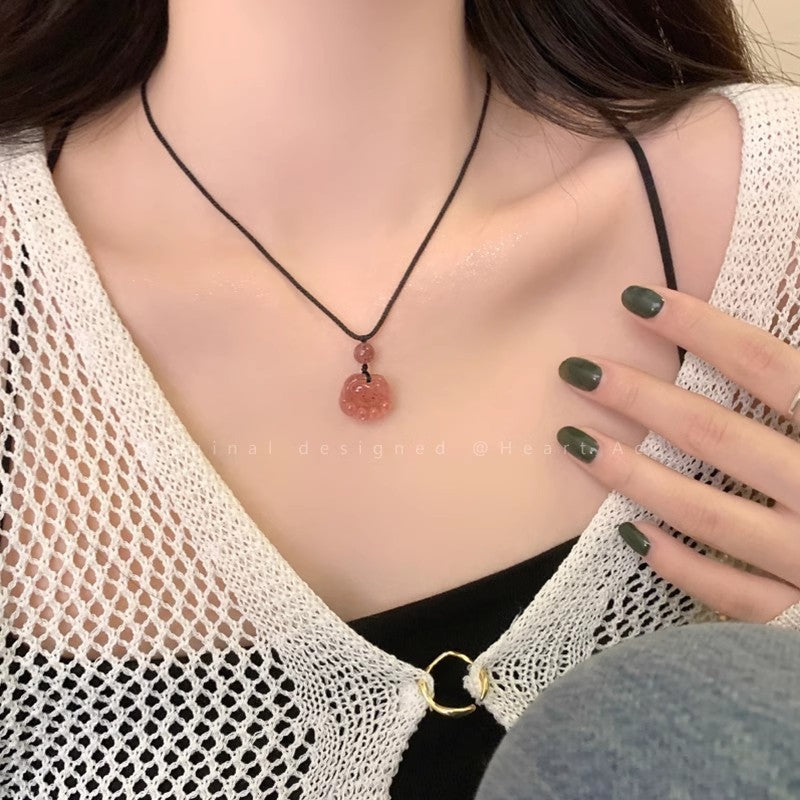 Women's Luxury Minority Design High-grade Clavicle Chain Necklaces