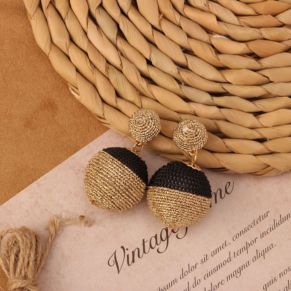Retro Beach Vacation Bohemian Grass Rattan Woven Female Temperament Long Earrings