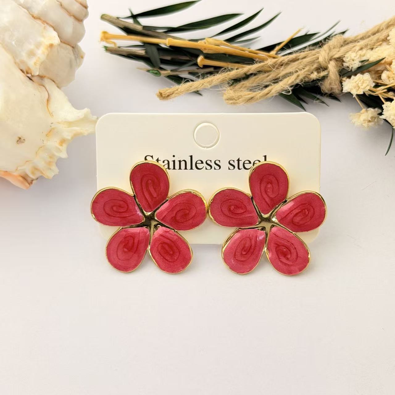 Steel French Drip Female Light Luxury Minority Titanium Earrings